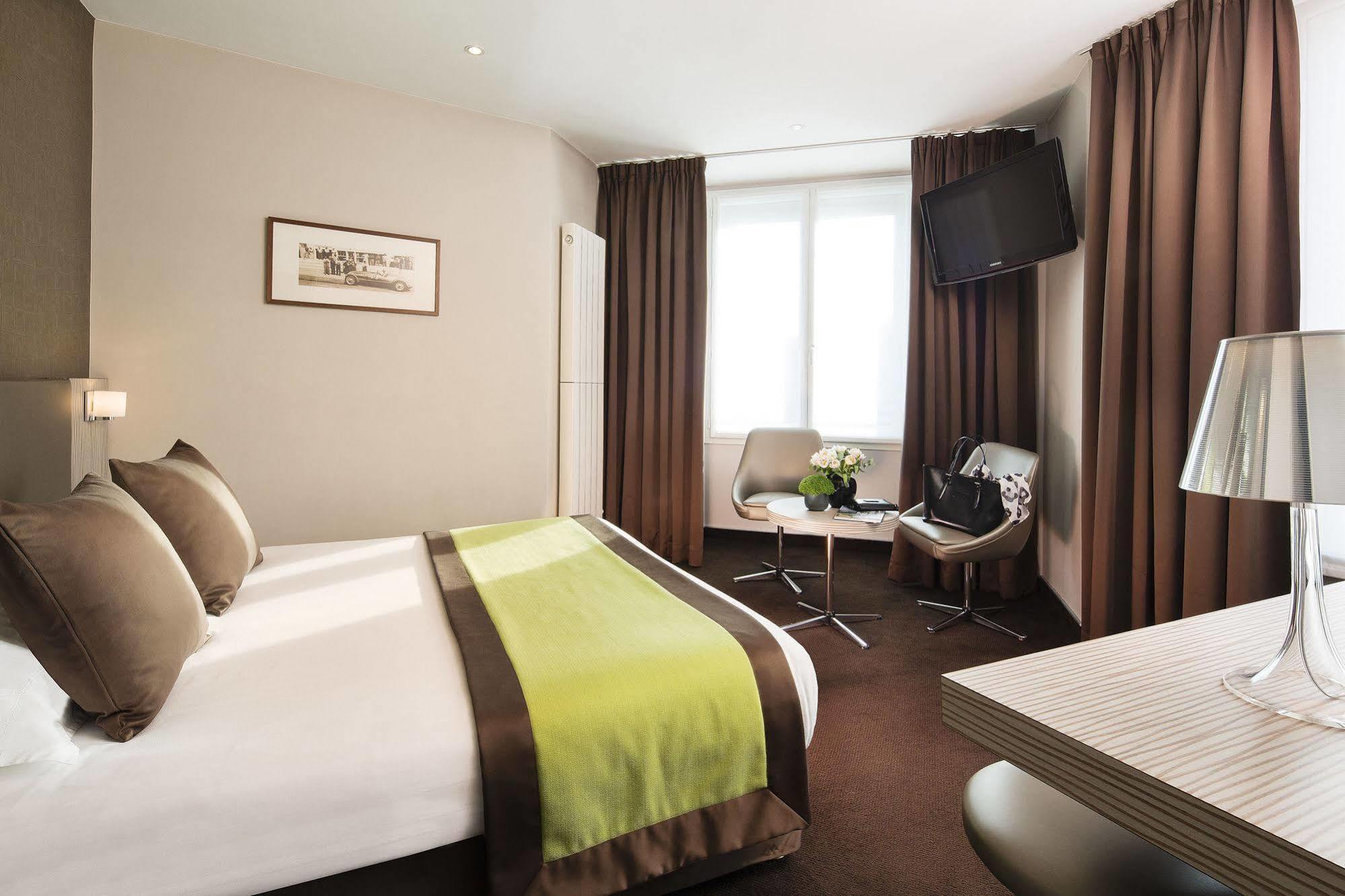 Acropole Hotell Paris Exteriör bild